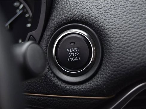 Used 2024 MAZDA CX-90 3.3 Turbo w/ Preferred Plus image 15