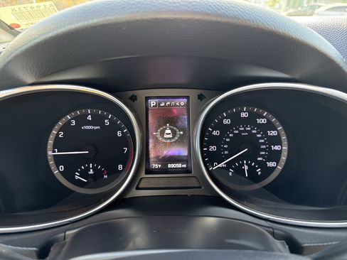 Used 2018 Hyundai Santa Fe Sport image 27