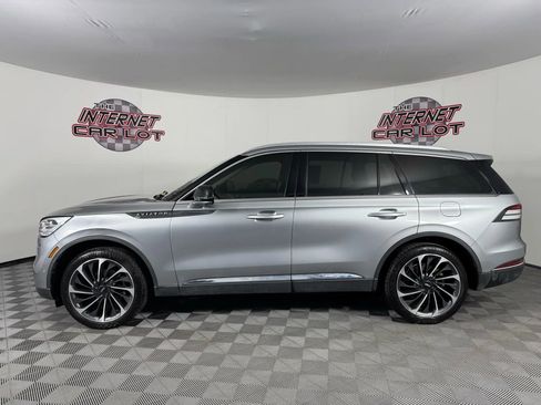 Used 2020 Lincoln Aviator Reserve w/ Equipment Group 202A image 4