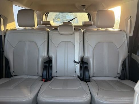 Used 2024 Ford Expedition Max Limited image 34