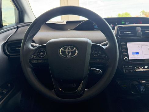Used 2022 Toyota Prius LE FWD image 23