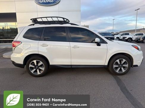 Used 2018 Subaru Forester 2.5i Premium image 8