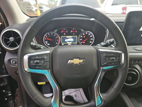 Used 2024 Chevrolet Blazer LT w/ Convenience Package image 11