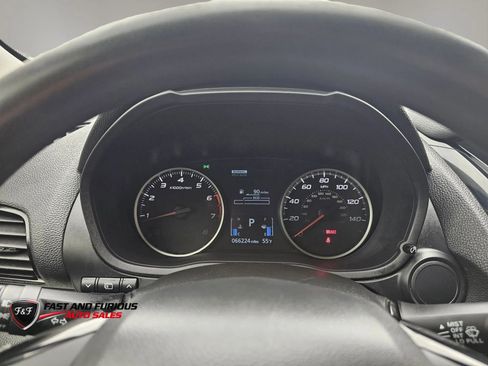 Used 2022 Mitsubishi Eclipse Cross ES AWD/4WD image 22