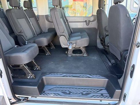 Used 2021 Ford Transit 350 XLT RWD image 10