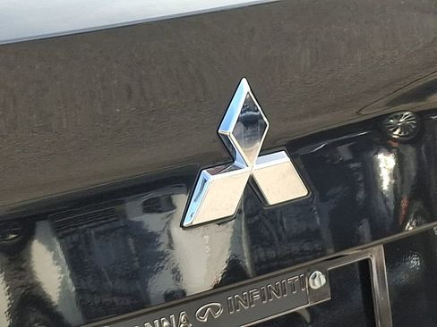 Used 2024 Mitsubishi Outlander SEL image 35