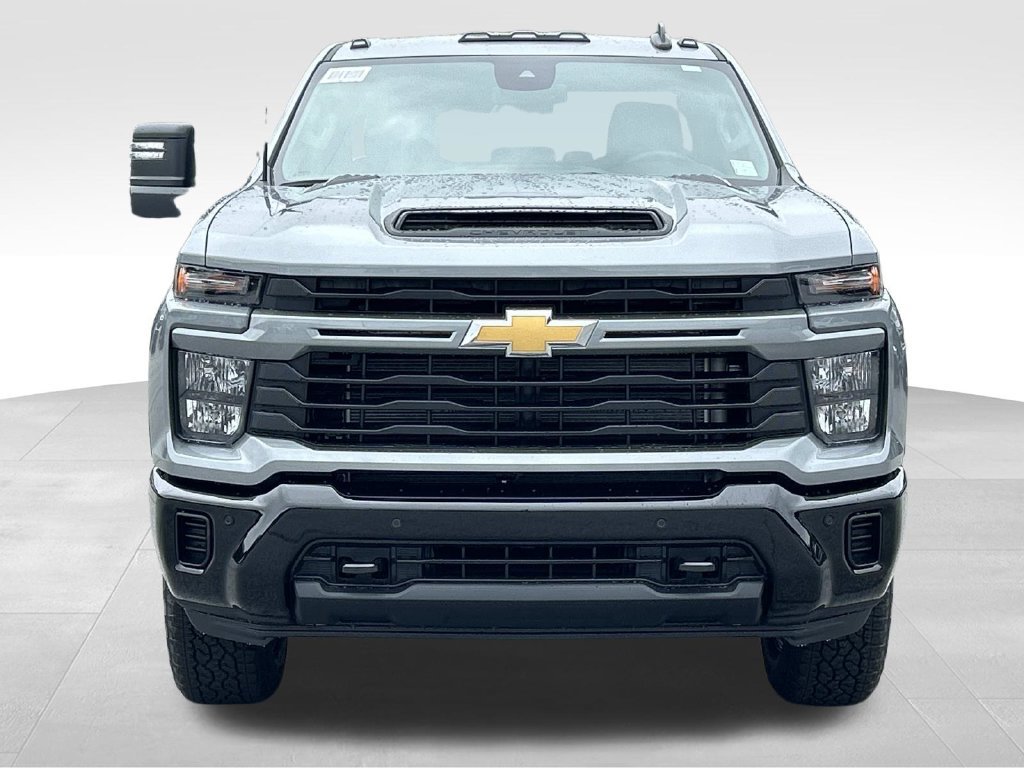 New 2026 Chevrolet Silverado 2500 Custom w/ Custom Value Package AWD/4WD image 8