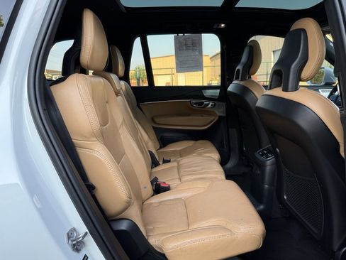 Used 2021 Volvo XC90 T8 Inscription w/ Protection Package Premier image 26
