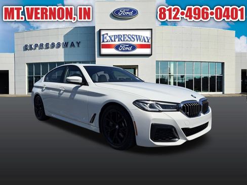 Used 2022 BMW 530i xDrive w/ M Sport Package AWD/4WD image 4