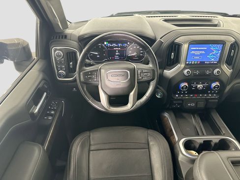 Used 2021 GMC Sierra 2500 Denali w/ Denali Black Diamond Edition image 24