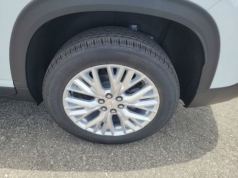 New 2026 GMC Acadia Elevation w/ Elevation Premium Package FWD image 8