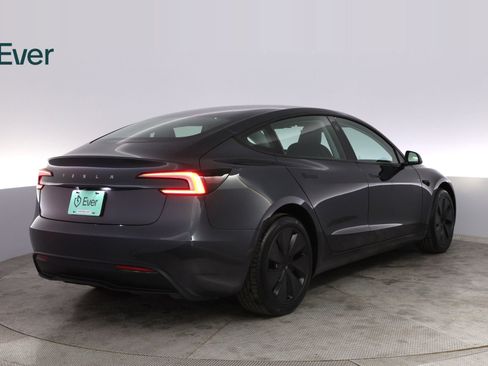Used 2025 Tesla Model 3 Long Range RWD image 3