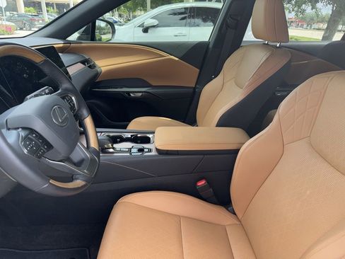 Used 2025 Lexus RX 350 Premium Plus w/ Accessory Package (Z1) FWD image 12