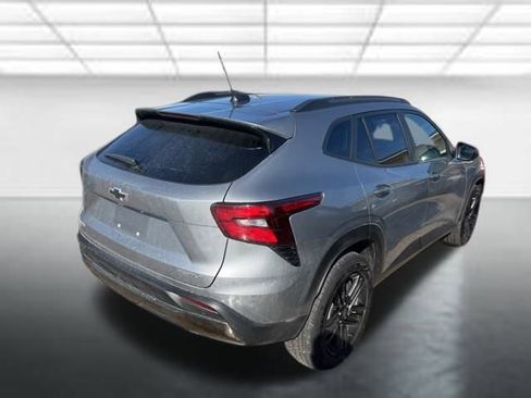 Certified 2025 Chevrolet Trax ACTIV w/ Sunroof Package image 12