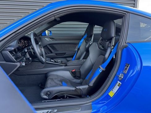 Certified 2023 Porsche 911 GT3 image 5