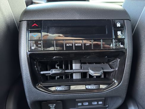 New 2026 Jeep Grand Cherokee L Limited AWD/4WD image 19