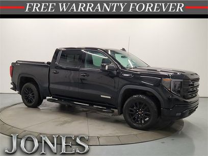 Used 2023 GMC Sierra 1500 Elevation w/ Elevation Premium Package