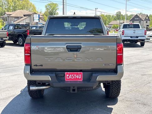 New 2026 Toyota Tacoma TRD Off-Road AWD/4WD image 27