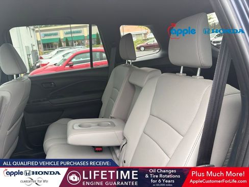 Used 2023 Honda Passport EX-L image 5