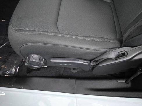 Used 2023 Jeep Wrangler Willys image 13