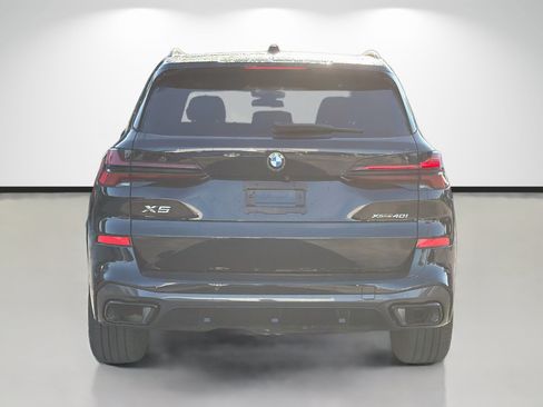 Used 2024 BMW X5 xDrive40i w/ M Sport Package AWD/4WD image 4