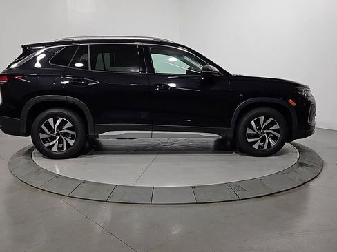 New 2025 Volkswagen Tiguan S image 6