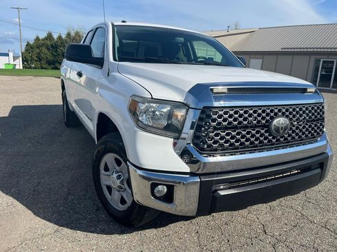 Used 2019 Toyota Tundra SR5 image 5