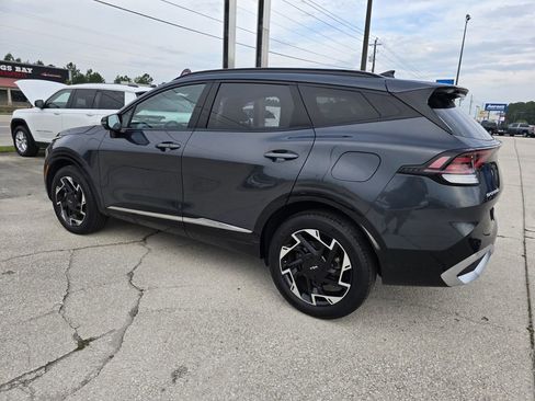 Used 2024 Kia Sportage SX image 4