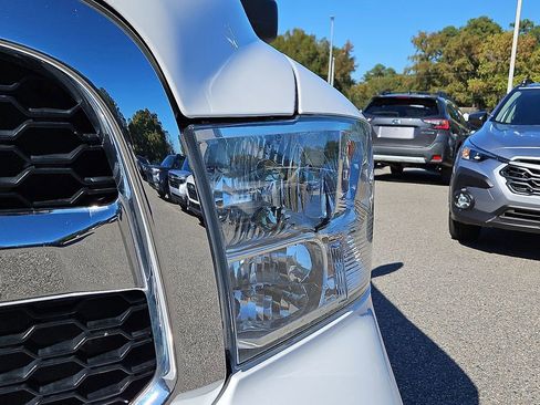 Used 2021 RAM 1500 Classic SLT image 10