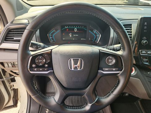 Used 2019 Honda Odyssey EX-L image 9