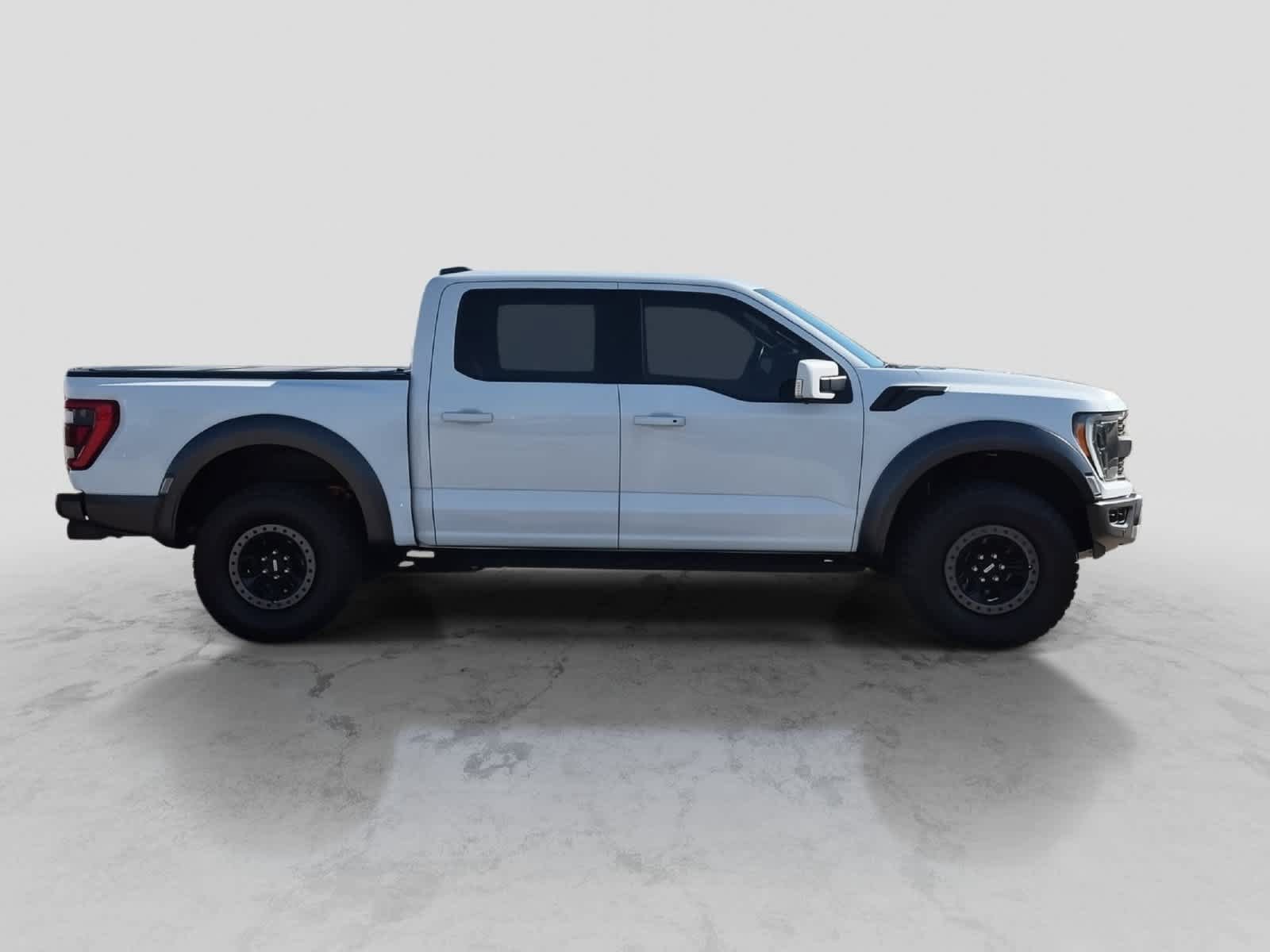 Used 2022 Ford F150 Raptor w/ Equipment Group 801A High AWD/4WD image 9