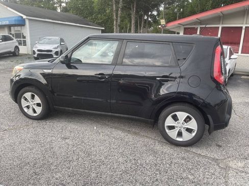 Used 2016 Kia Soul FWD image 6