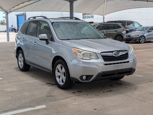 Used 2015 Subaru Forester 2.5i Limited AWD/4WD image 3
