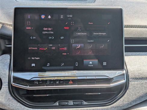 Used 2022 Jeep Compass Latitude AWD/4WD image 26