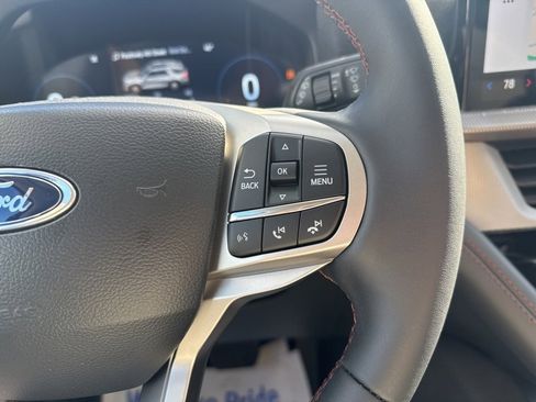 New 2026 Ford Explorer Active image 32