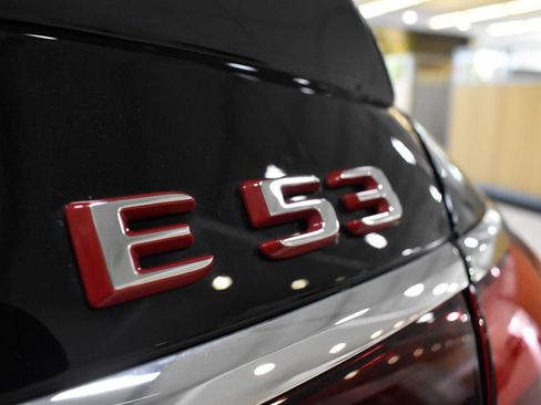 Used 2025 Mercedes-Benz E 53 AMG e 4MATIC Sedan image 17