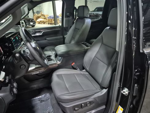 Certified 2026 Chevrolet Silverado 1500 LTZ w/ LTZ Premium Package AWD/4WD image 21