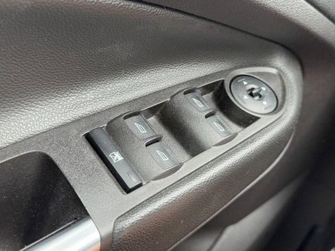 Used 2016 Ford Escape SE w/ Equipment Group 201A FWD image 21