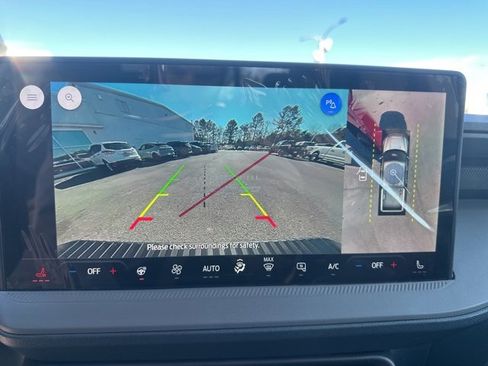 New 2026 Ford Maverick Lariat w/ Black Appearance Package image 24