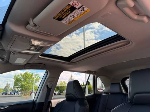 Certified 2023 Toyota RAV4 Limited w/ Limited Grade Weather Package AWD/4WD image 33