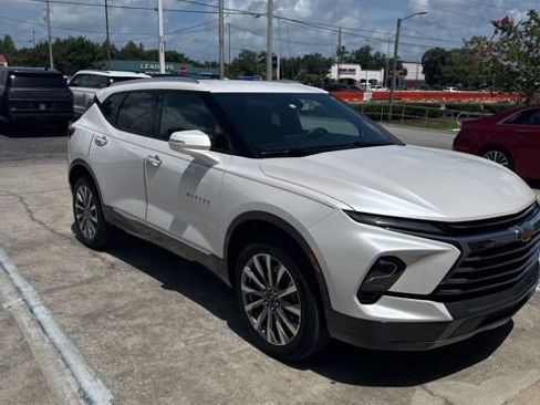 Used 2024 Chevrolet Blazer Premier w/ Enhanced Convenience Package FWD image 1
