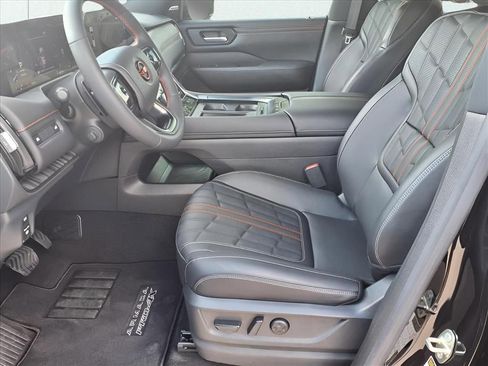 New 2025 Nissan Armada PRO-4X w/ Pro-4X Premium Package image 12