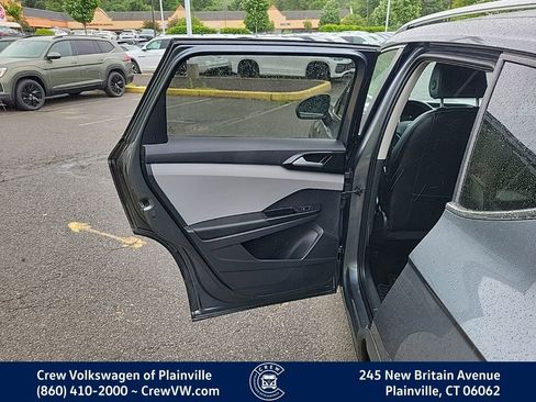 Certified 2022 Volkswagen Taos SE AWD/4WD image 43
