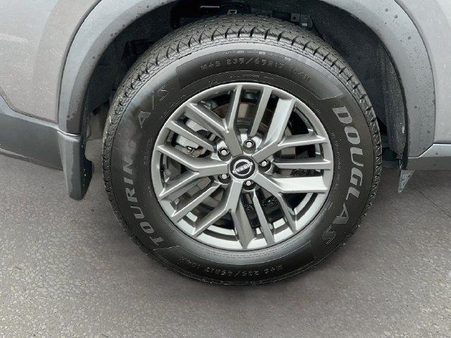 Used 2023 Nissan Rogue S FWD image 28