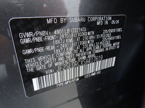 Used 2025 Subaru Forester Limited image 31