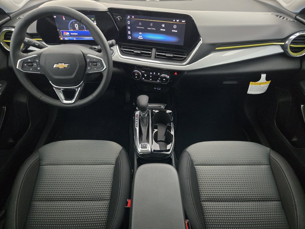 New 2026 Chevrolet Trax LT w/ LT Convenience Package FWD image 29