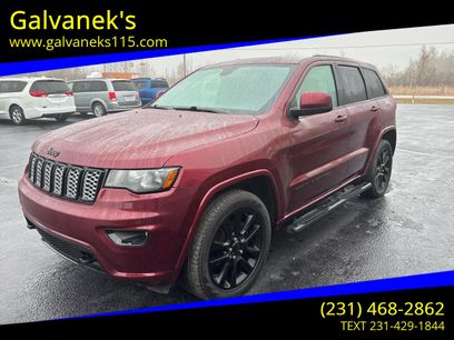 Used 2017 Jeep Grand Cherokee Altitude w/ Quick Order Package 23Z