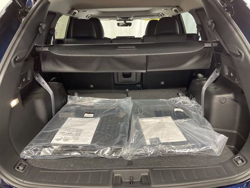 New 2025 Mitsubishi Outlander SE image 33