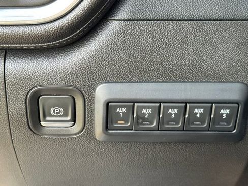 Used 2023 Chevrolet Silverado 2500 LTZ w/ LTZ Plus Package image 26