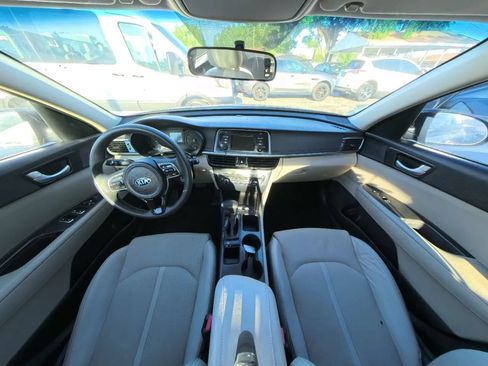 Used 2016 Kia Optima LX FWD image 26